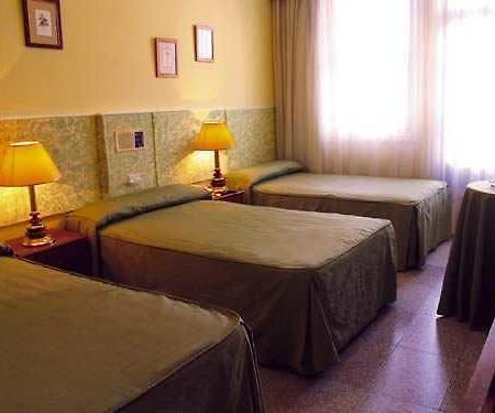 Hotel Casablanca Vigo Pokoj fotografie
